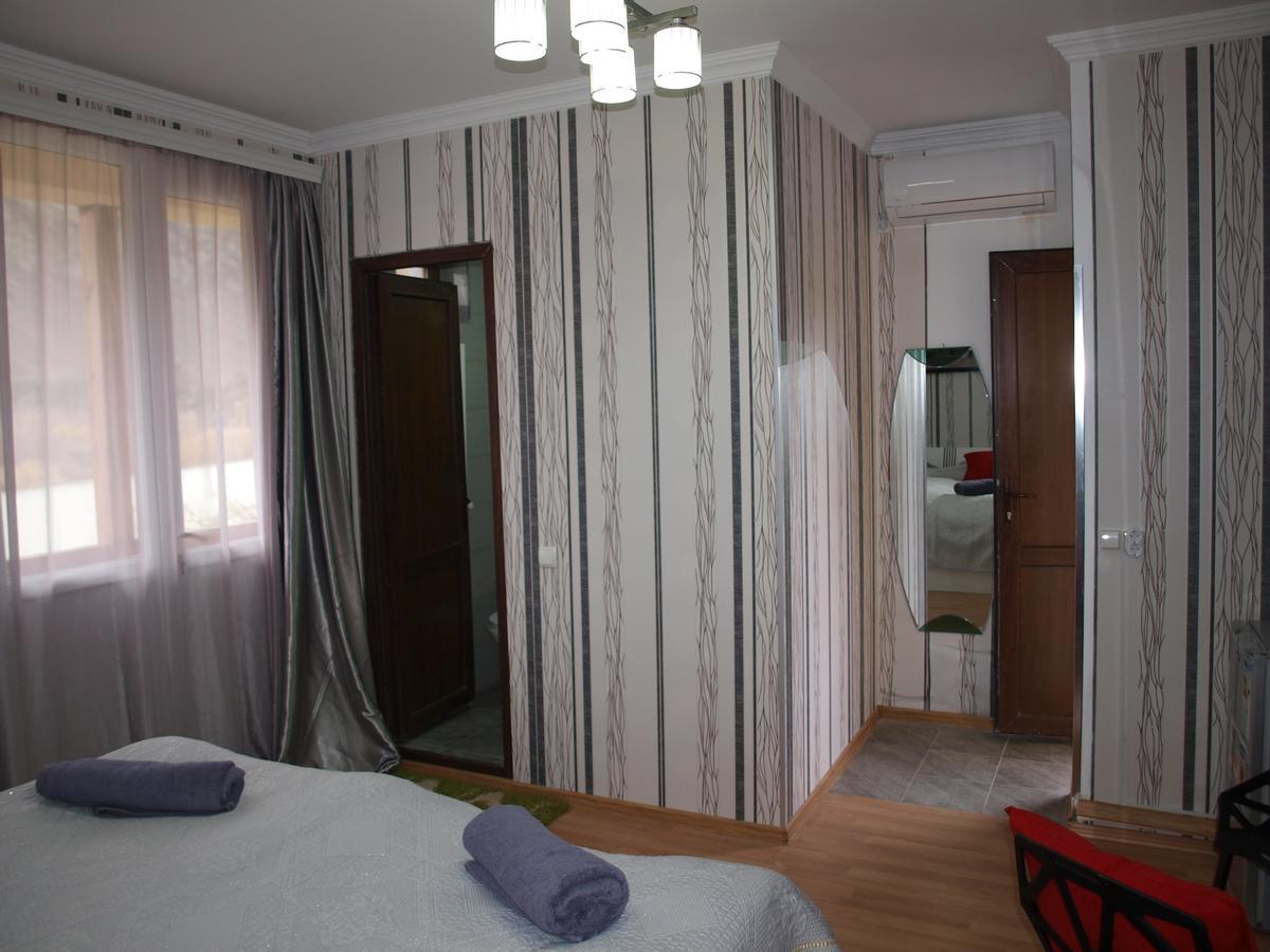 Villa Piano Mtsʼkhetʼa Buitenkant foto